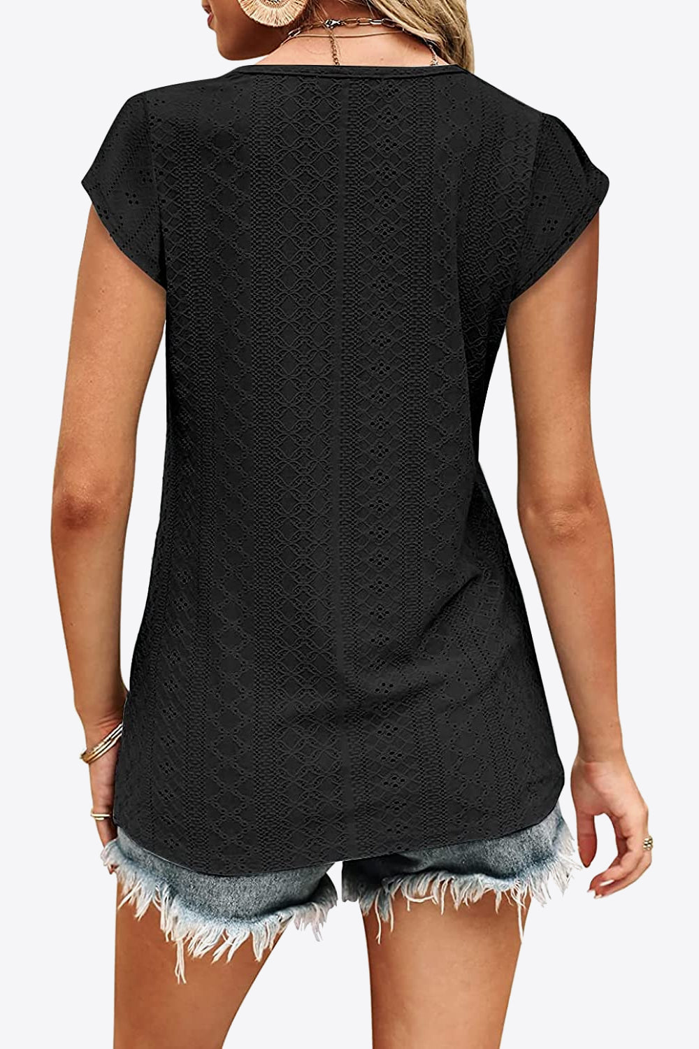 Eyelet Contrast V-Neck Tee