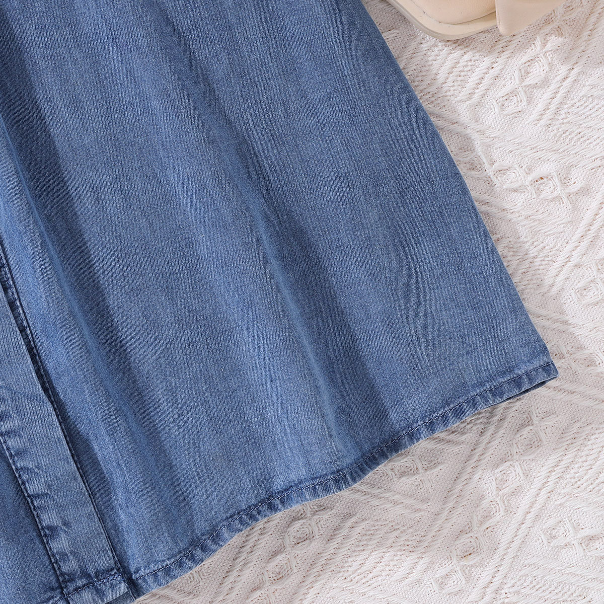 Girls Cold-Shoulder Buttoned Denim Dress