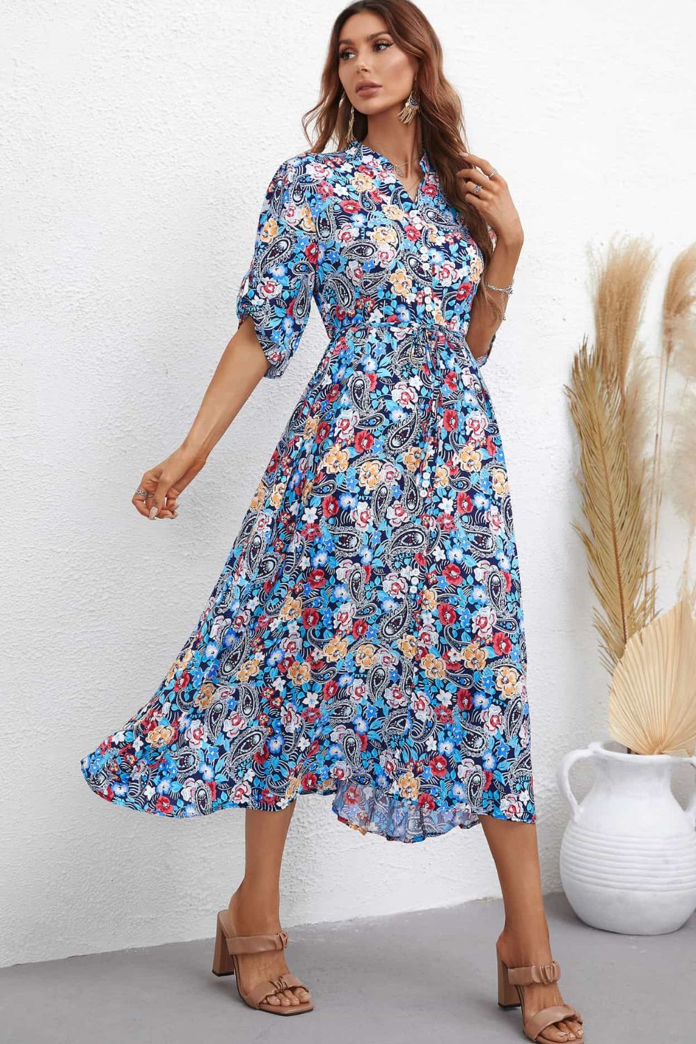 Floral Notched Neck Half Sleeve Dress