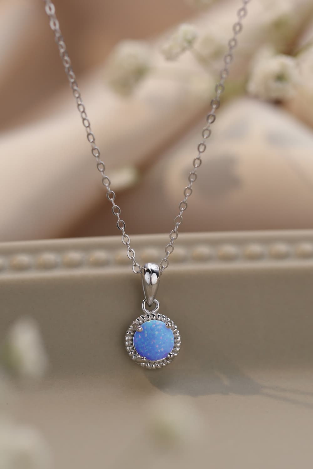 Opal Round Pendant Chain Necklace