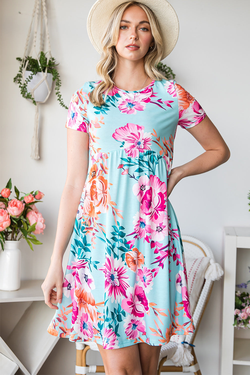 Floral Round Neck Short Sleeve Mini Dress