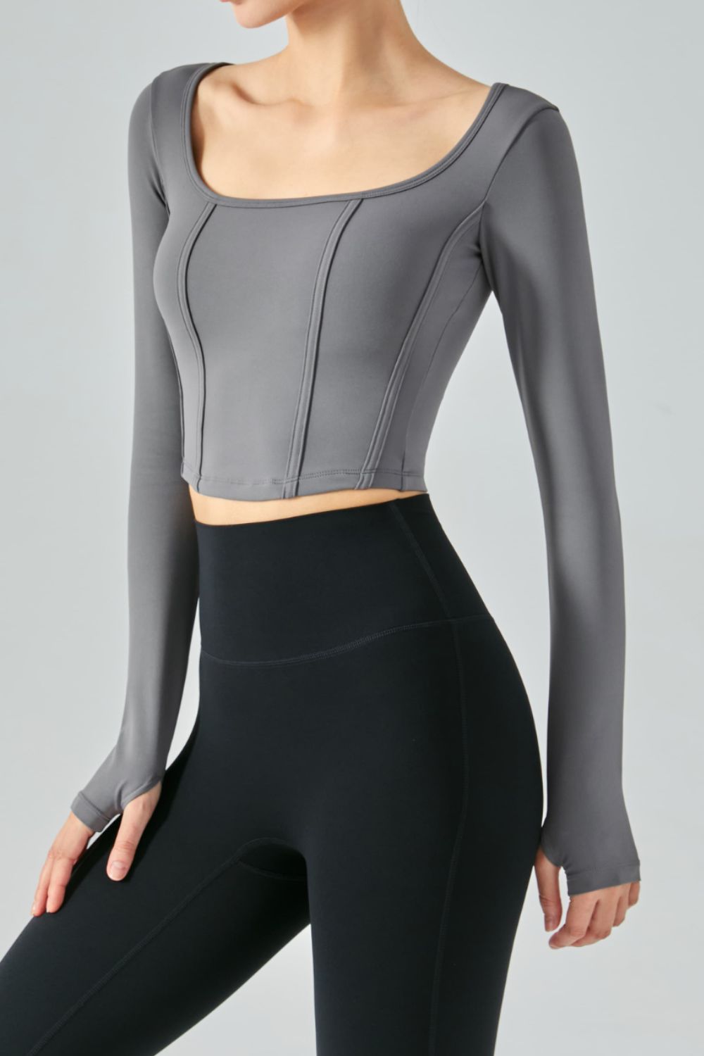 Seam Detail Thumbhole Sleeve Cropped Sports Top